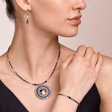 Load image into Gallery viewer, Coeur De Lion Amulet Necklace
