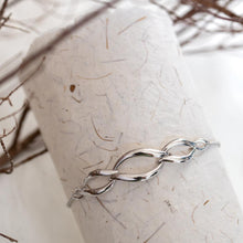 Load image into Gallery viewer, Kit Heath Twine Link Trio Slider Bracelet
