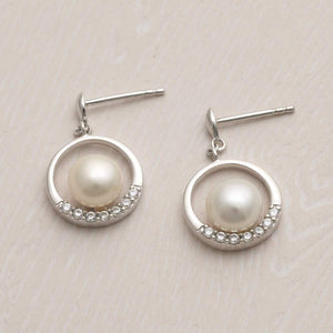 Jersey Pearl Circle Earrings