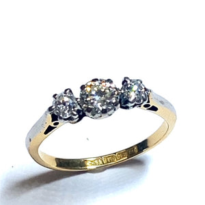 Secondhand Diamond Trilogy Ring