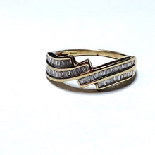 Load image into Gallery viewer, Secondhand Baguette Diamond Dress Ring
