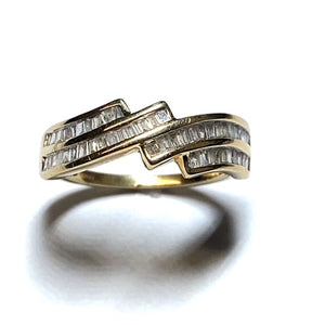 Secondhand Baguette Diamond Dress Ring