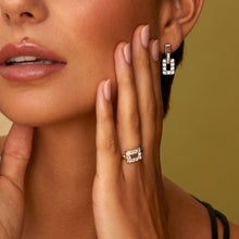 Load image into Gallery viewer, Hot Diamonds Echo Drop Earrings
