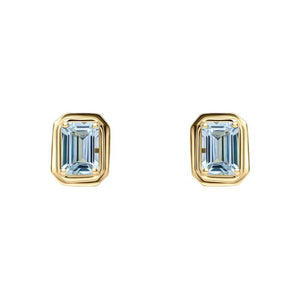 Aquamarine Elongated Stud Earrings Set In 9ct Yellow Gold.