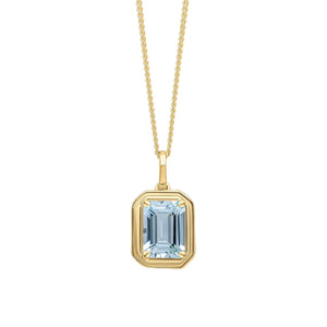 Aquamarine Elongated pendant Set in 9ct Yellow Gold Including a 9ct yellow gold 18" chain