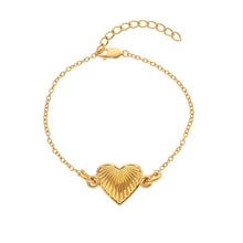 Load image into Gallery viewer, Hot Diamonds Gold Edit Essence Heart Bracelet
