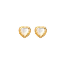 Load image into Gallery viewer, Hot Diamonds Gold Edit Mother of Pearl Heart Stud Earrings.
