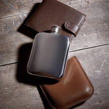 Load image into Gallery viewer, Stainless Steel Hip Flask with Leather Holder
