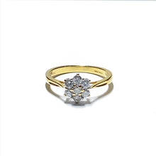 Load image into Gallery viewer, Secondhand 18ct Gold Diamond Daisy Cluster Ring
