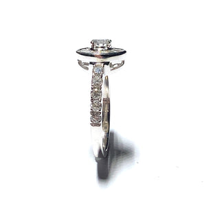 Secondhand 18ct White Gold Baguette and Brilliant Cut Diamond Target Ring